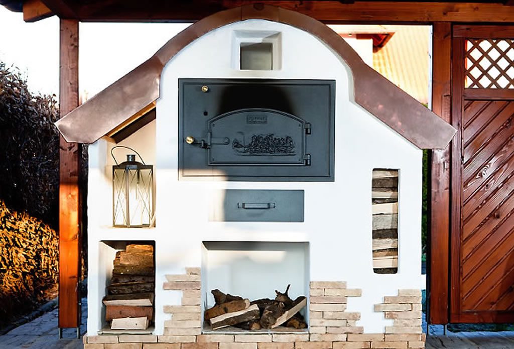 Holzbackofen aus Naturstein - Grillplatz, Kamin, Backofen - Galeriebild